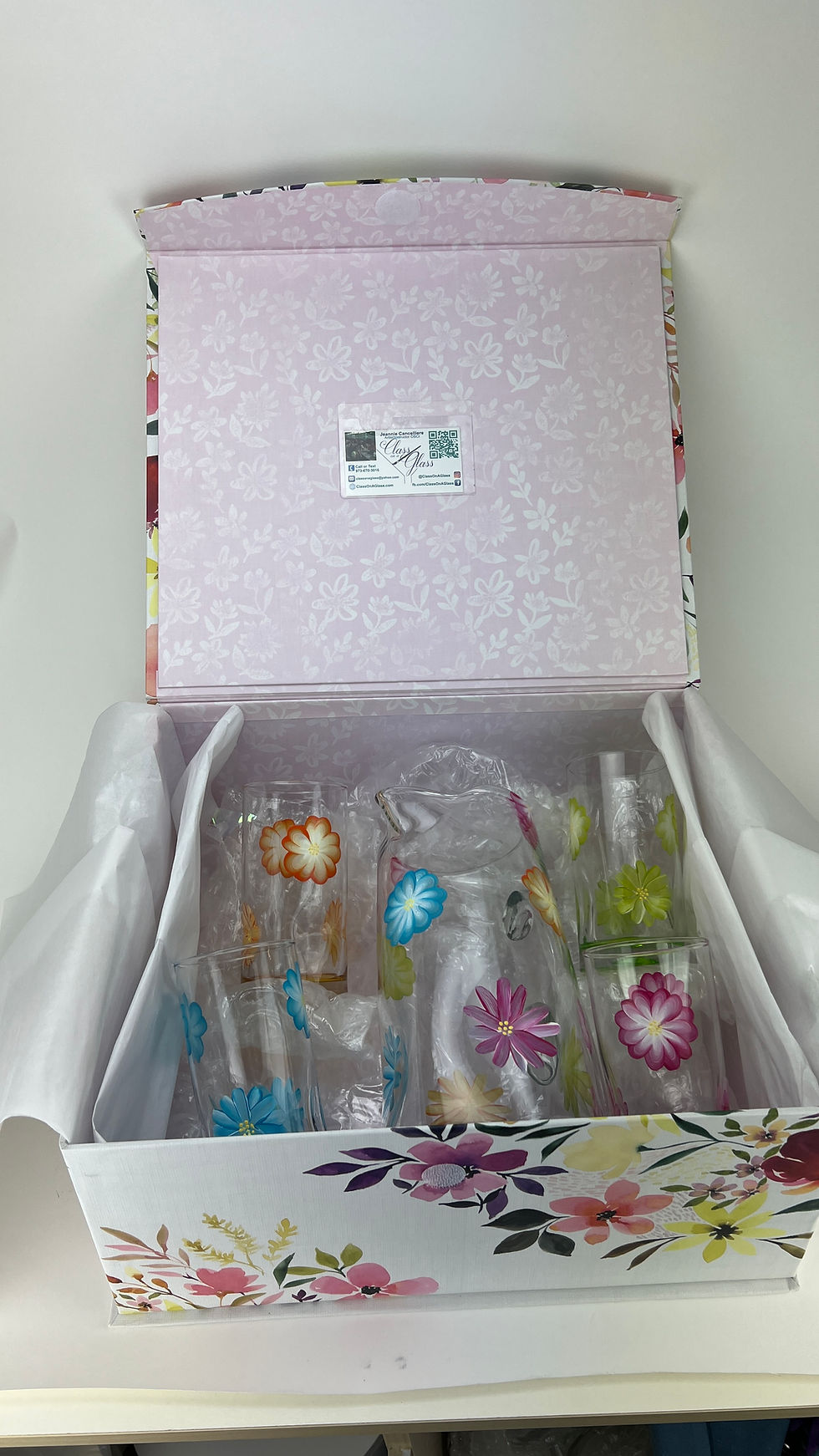 Thumbnail: Daisy 5 piece pitcher set 