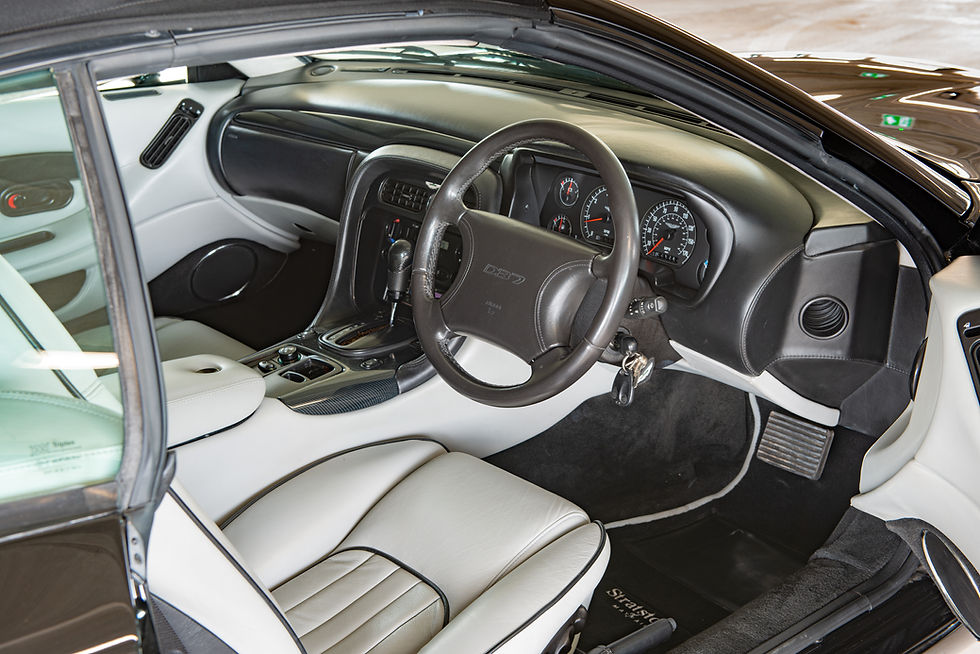 Thumbnail: 1999 Aston Martin DB7 Volante i6 Stratstone Limited Edition