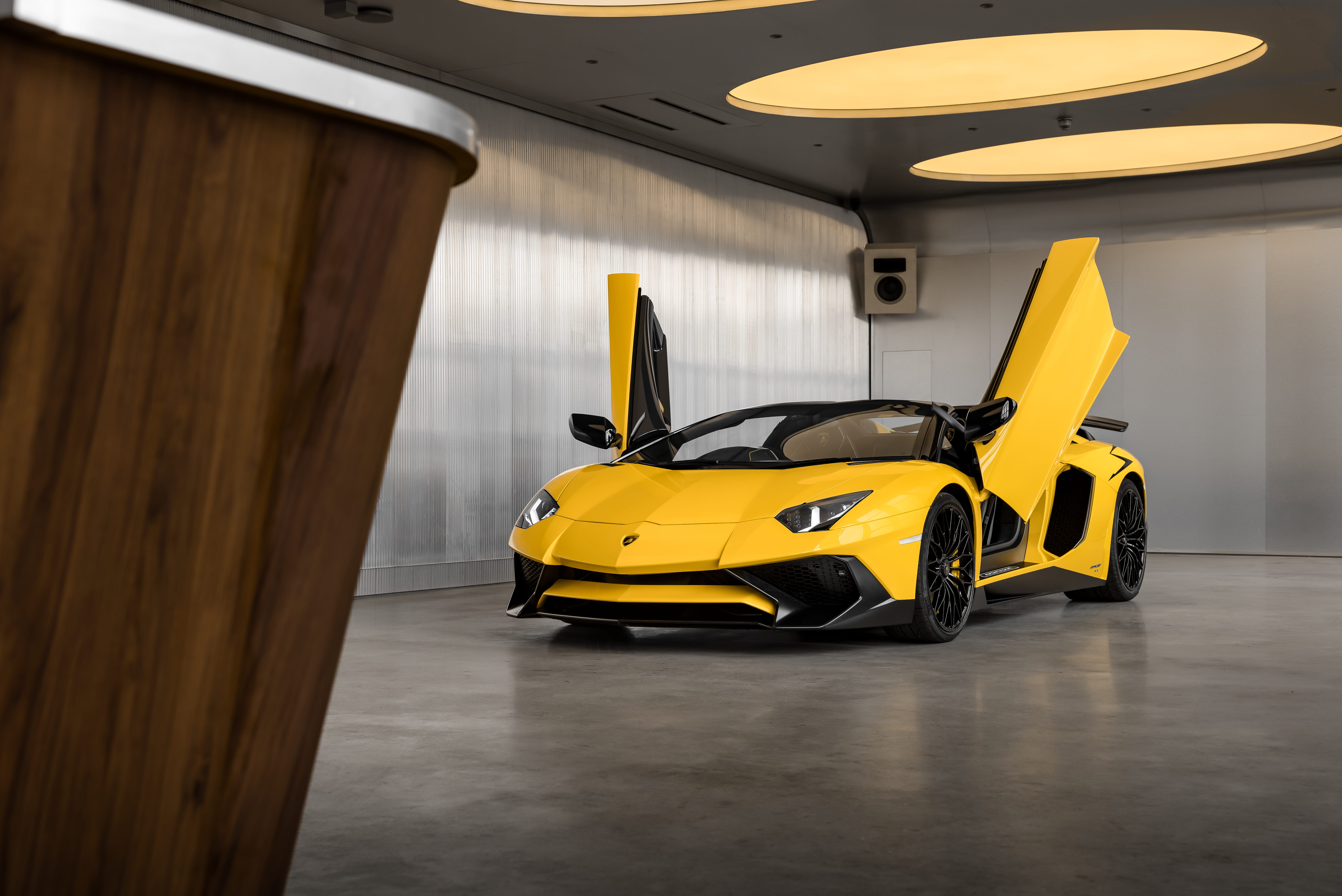 2016 Lamborghini