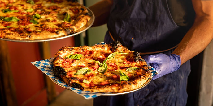 duke of london pizza images export-2_edited.jpg