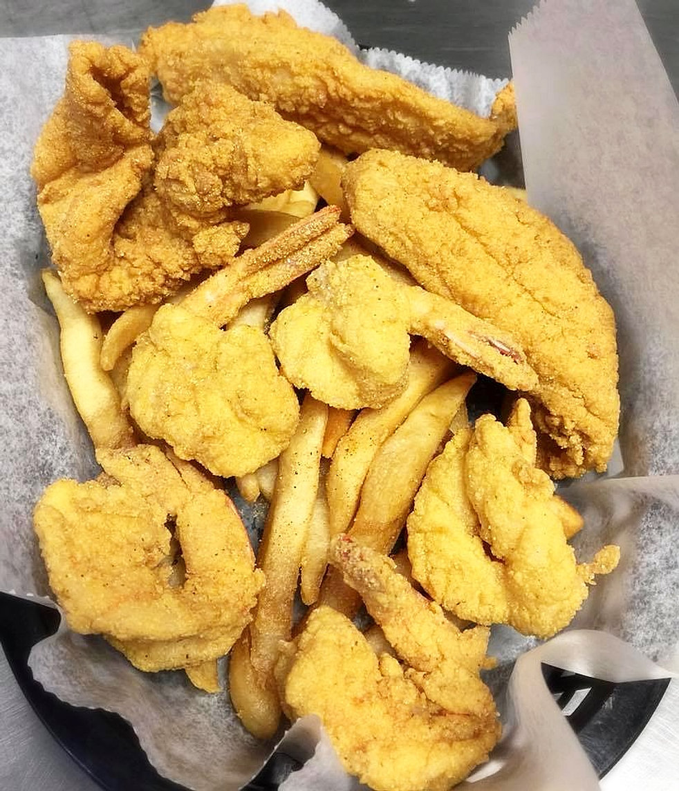Seafood & Wings Youngsville
