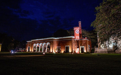 Night ambiance at the Red Hacienda