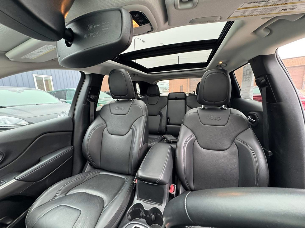 Thumbnail: 2021 Jeep Cherokee Limited AWD