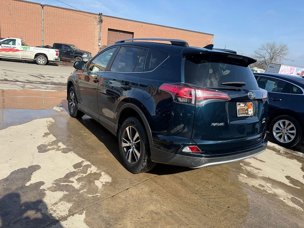 Thumbnail: 2017 Toyota RAV4 XLE AWD
