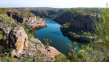 Jedda's Rock via Windolf Walk