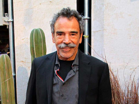 Damián Alcázar señala “guerra sucia” contra Andrea Chávez tras encuesta que la coloca al frente en Chihuahua