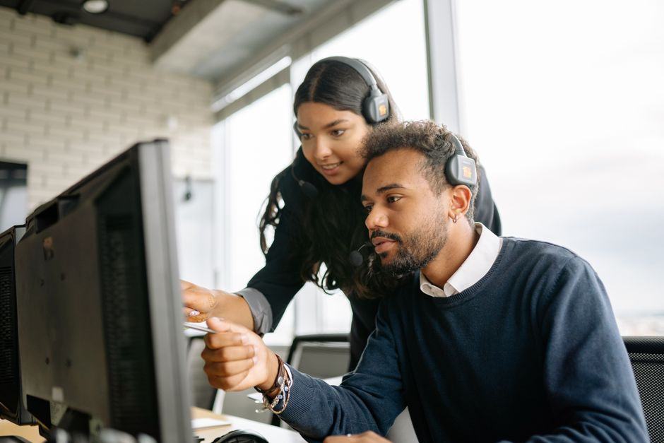Help Desk vs. Proactive IT Support: What Your Charlotte Business Needs