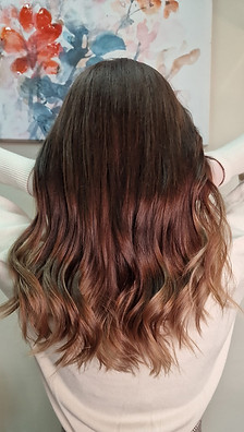 Hiuskimallus asiakas punaiset hiukset