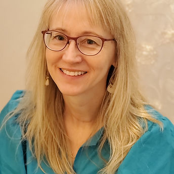 Jennifer Oberg headshot.jpg