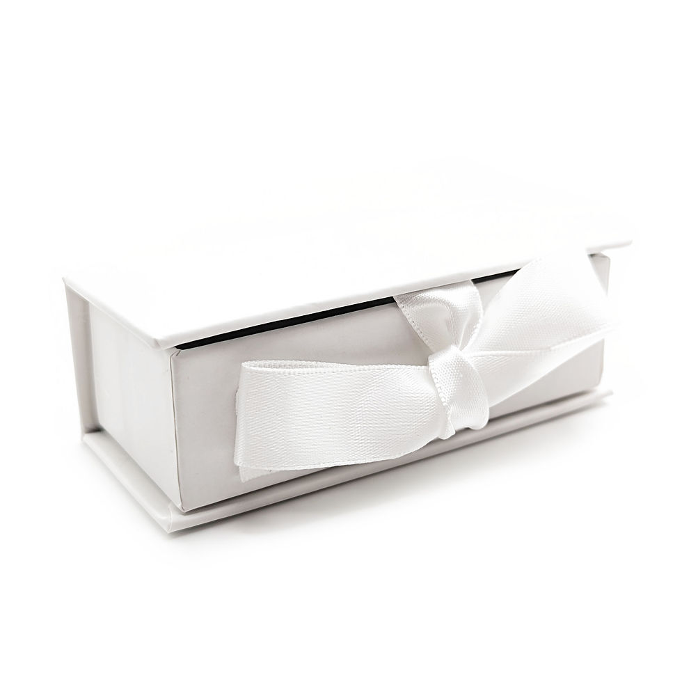 Thumbnail: Premium White Ribbon Gift Box in Various Sizes