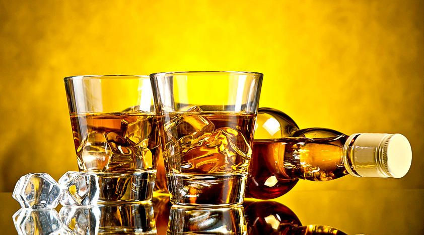 Servicio de whisky