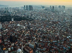 İstanbul'da çalışanların yüzde 35'i taşınmayı düşünüyor