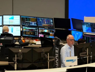 Inflation in the EU Zone Remains Steady at 2% as the Euro Loses Value Against the Dollar