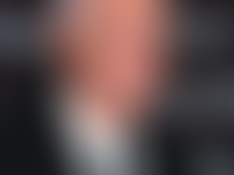 Italian Fashion Giant ‘King Giorgio’ Armani Passes Away