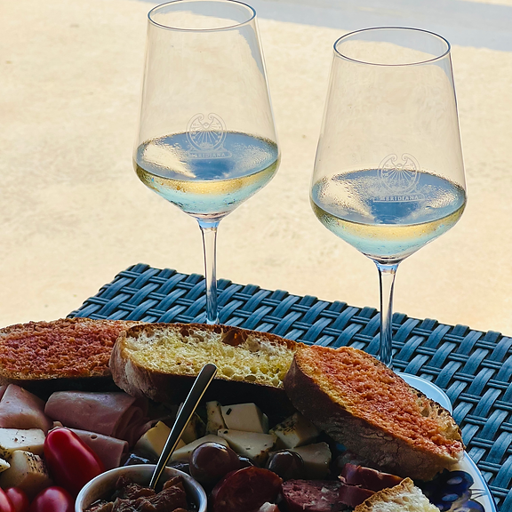 Travelling Photo in Malta - Wine Tasting