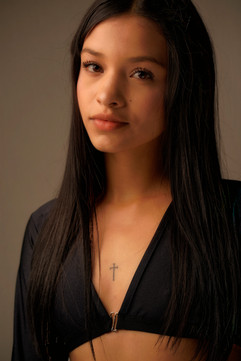 barely legal 18 years old Beautiful Paisa Girl from Medellin