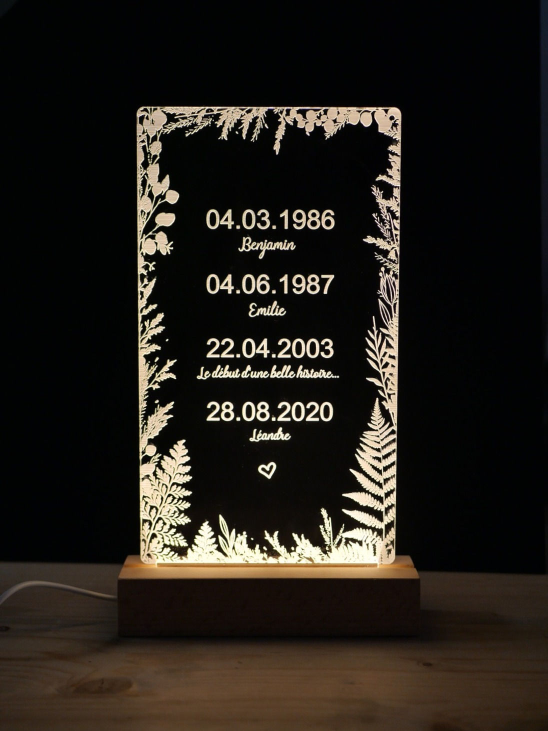 Lampe led acrylique  personnalisable modèle "jolies dates "