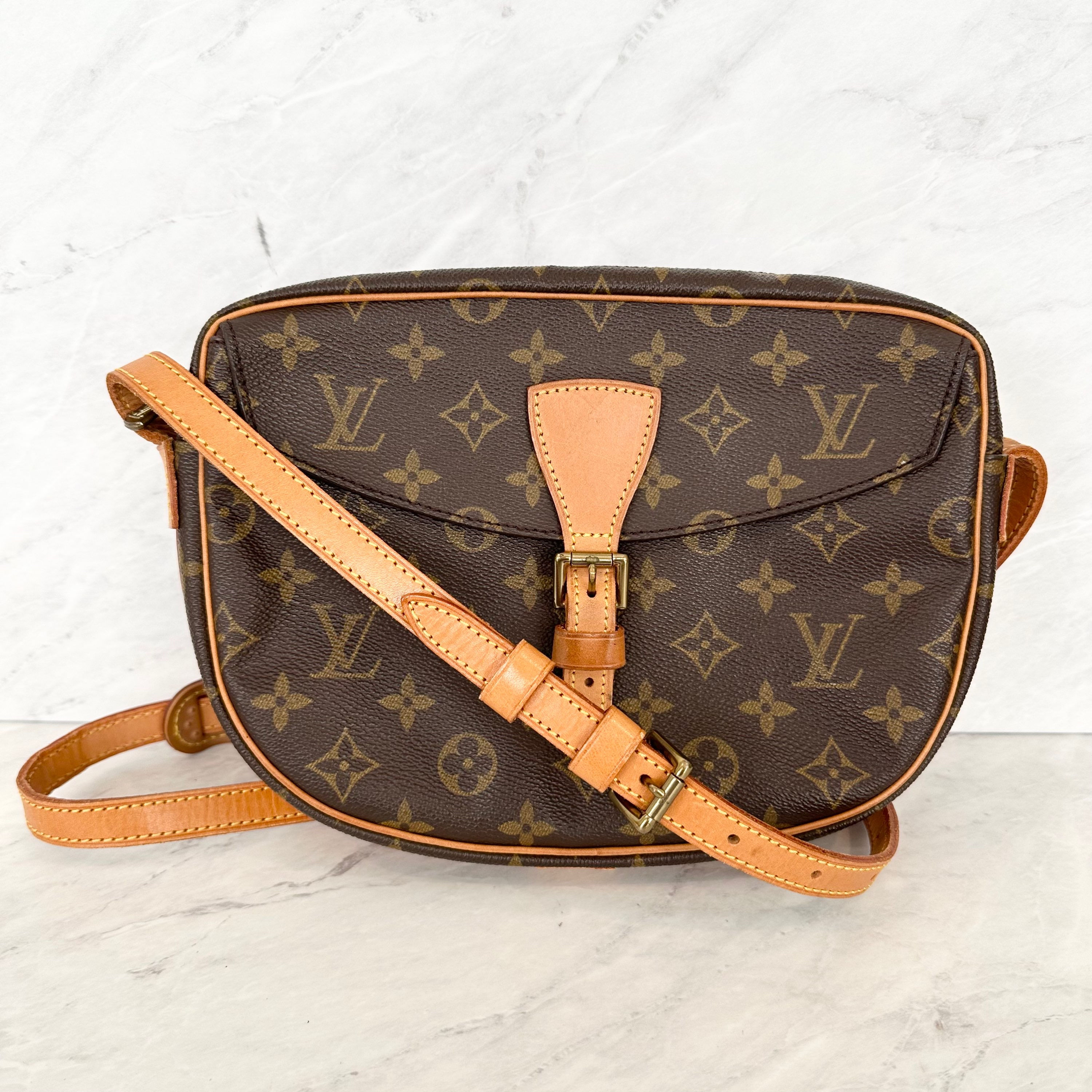 Louis Vuitton Jeune Fille MM Monogram TH1910