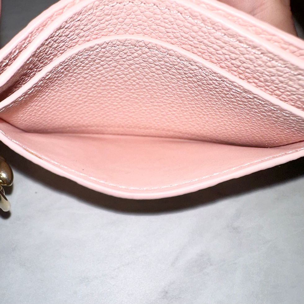 Thumbnail: Louis Vuitton Charms Card Holder Pink Opale Microchip