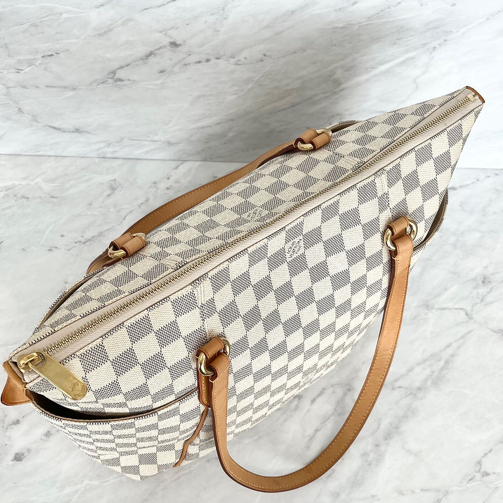 Thumbnail: Louis Vuitton Totally MM Damier Azur MB4100