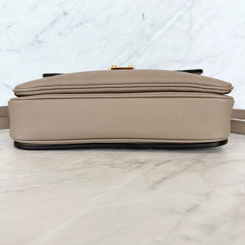 Thumbnail: Louis Vuitton Pochette Métis Turtledove Microchi