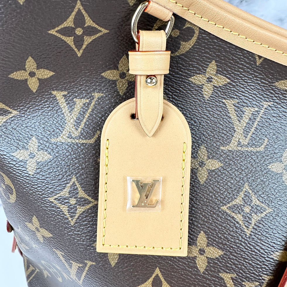 Thumbnail: Louis Vuitton Carryall MM & Pouch Monogram