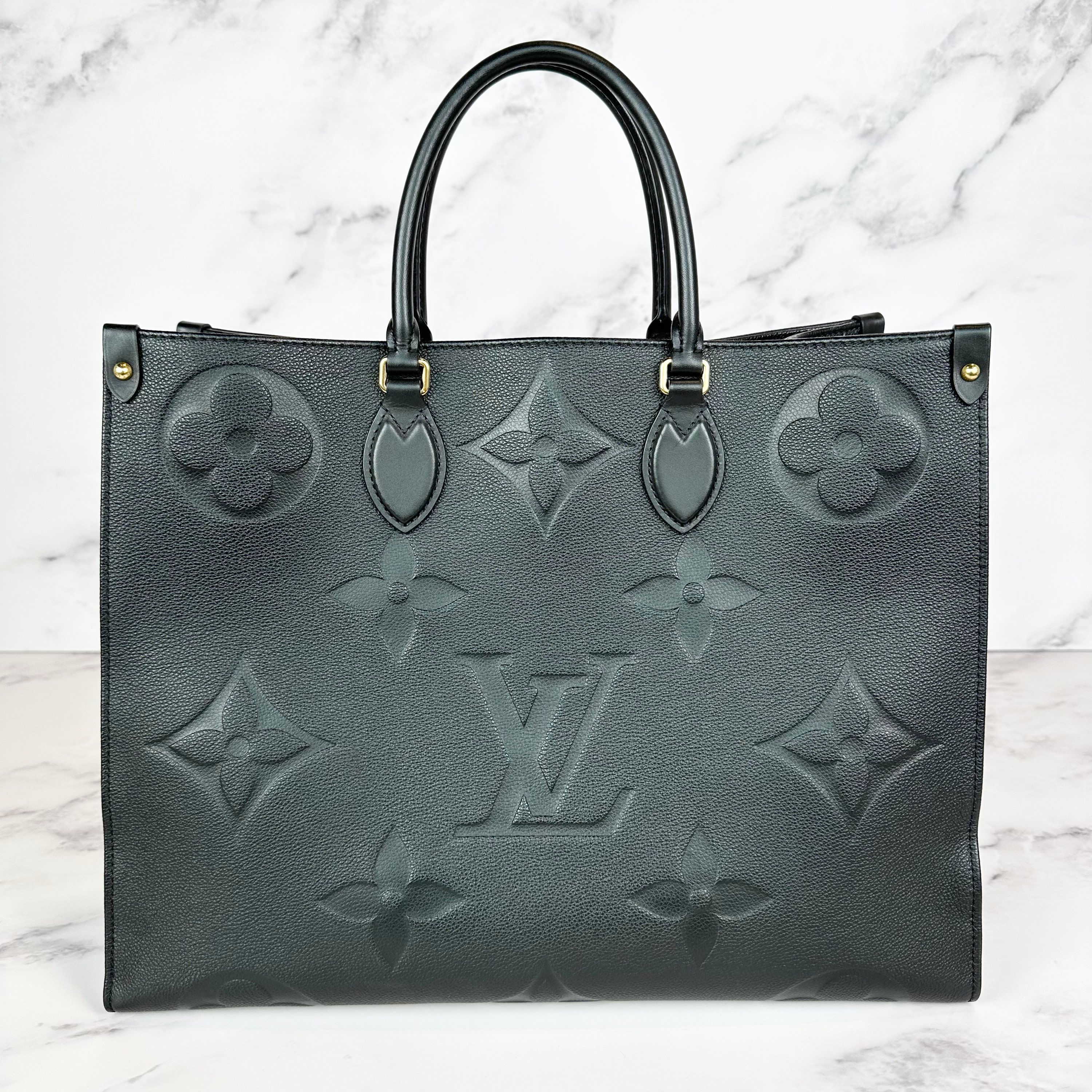 Louis Vuitton OnTheGo GM Black DU1220