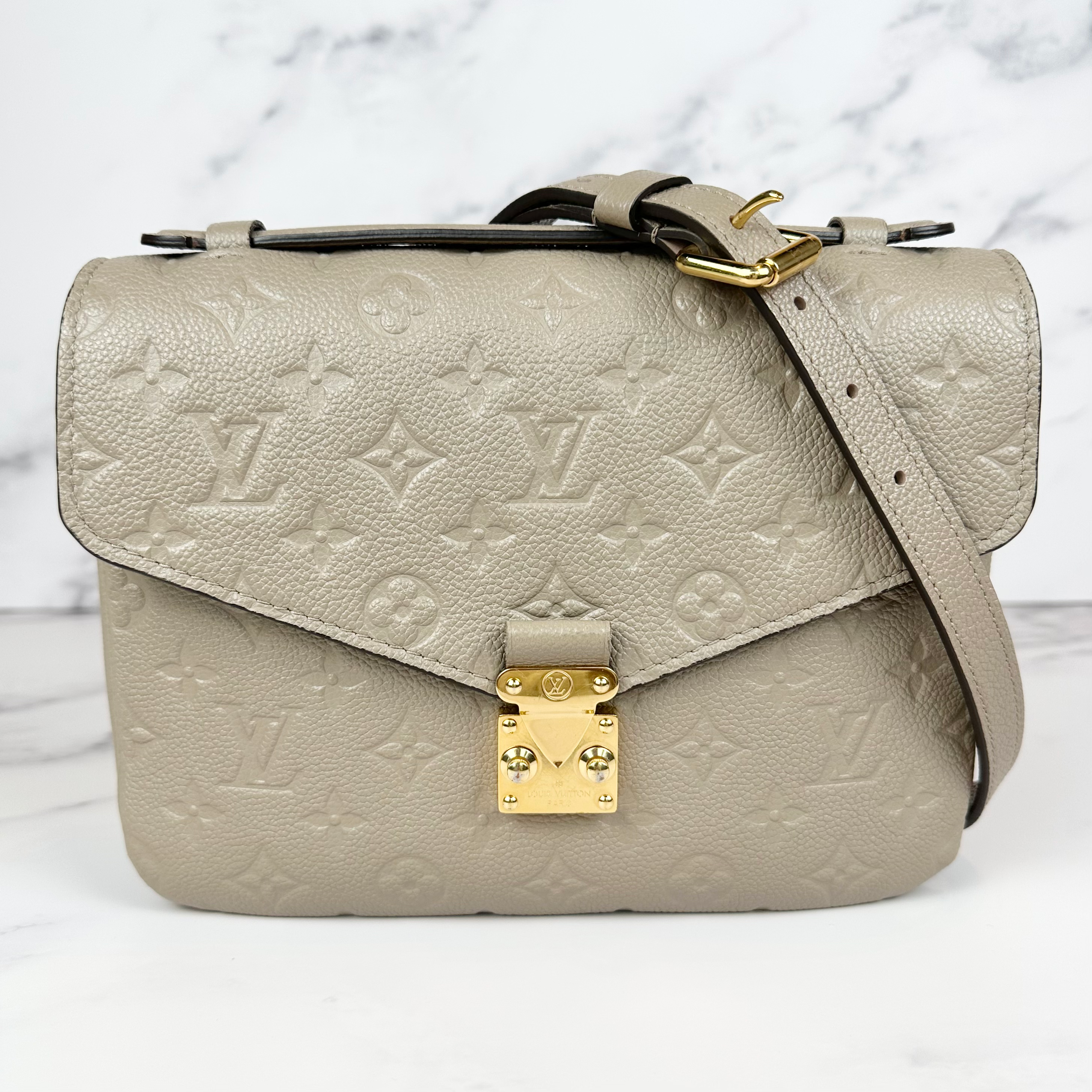 Louis Vuitton Pochette Métis Turtledove SD2260
