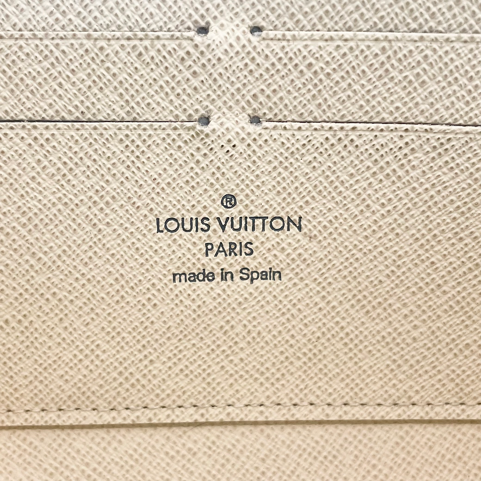 Thumbnail: Louis Vuitton Zippy Damier Azur CA4009
