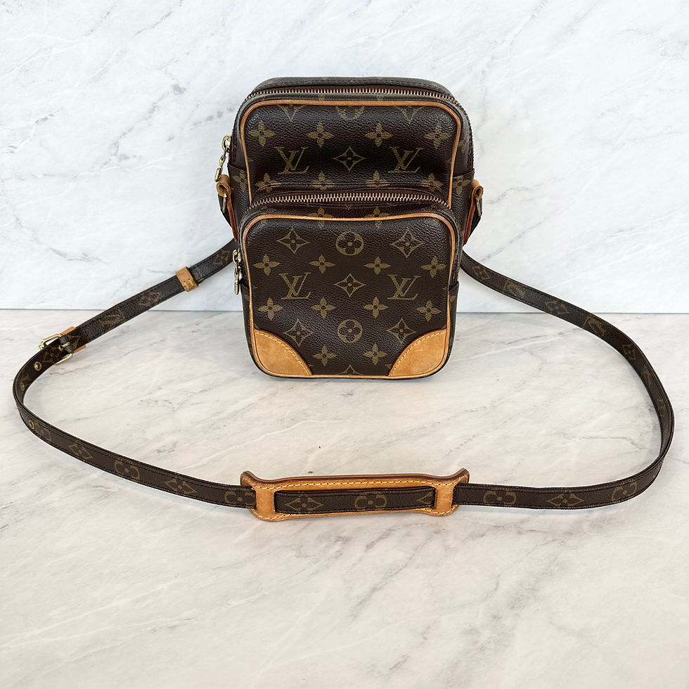 Thumbnail: Louis Vuitton Amazone Monogram TH0026