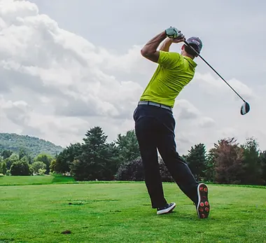 Golf-Medellin-Active-Travel-scaled.webp