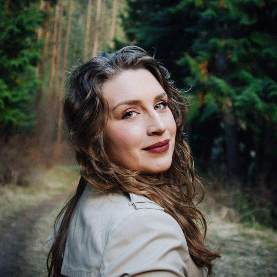 Claire Robertson