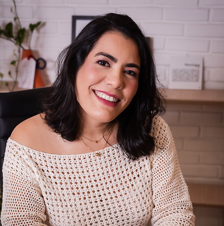 Psicóloga Joyce Hilário.jpg