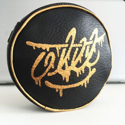 INJI SONG NEW BAG - Made by Inji__#IN_GB #illustration #signature#circle#bag#black#gold#drawing#artw