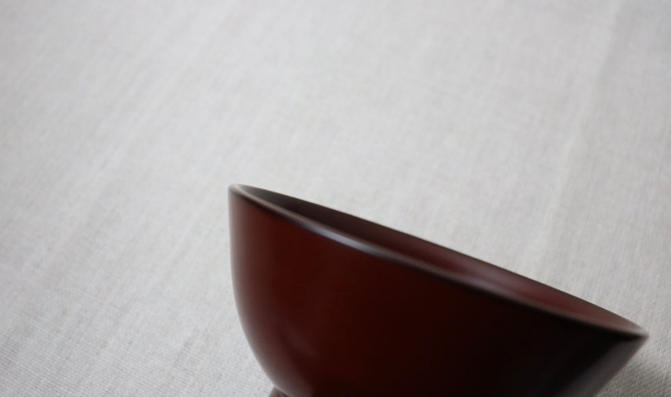 サムネイル： 【伏見眞樹】小さな飯椀・潤