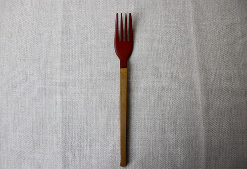 伏見眞樹さん作 漆のディナーフォーク 伏見眞樹】ディナーフォーク・朱 | 京都で木と漆で作ったお椀を扱う