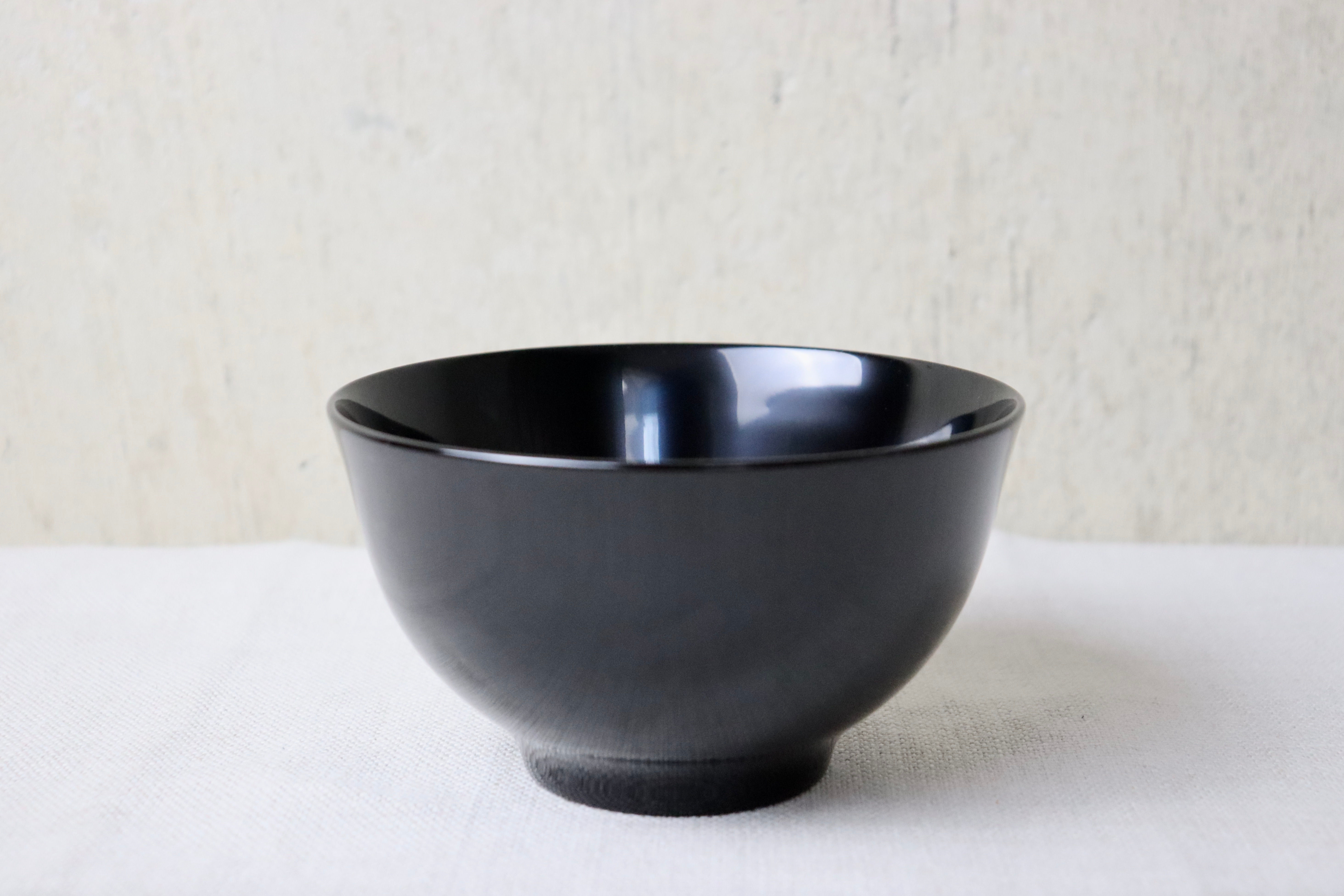 【桐本 泰一】端反椀・大・黒