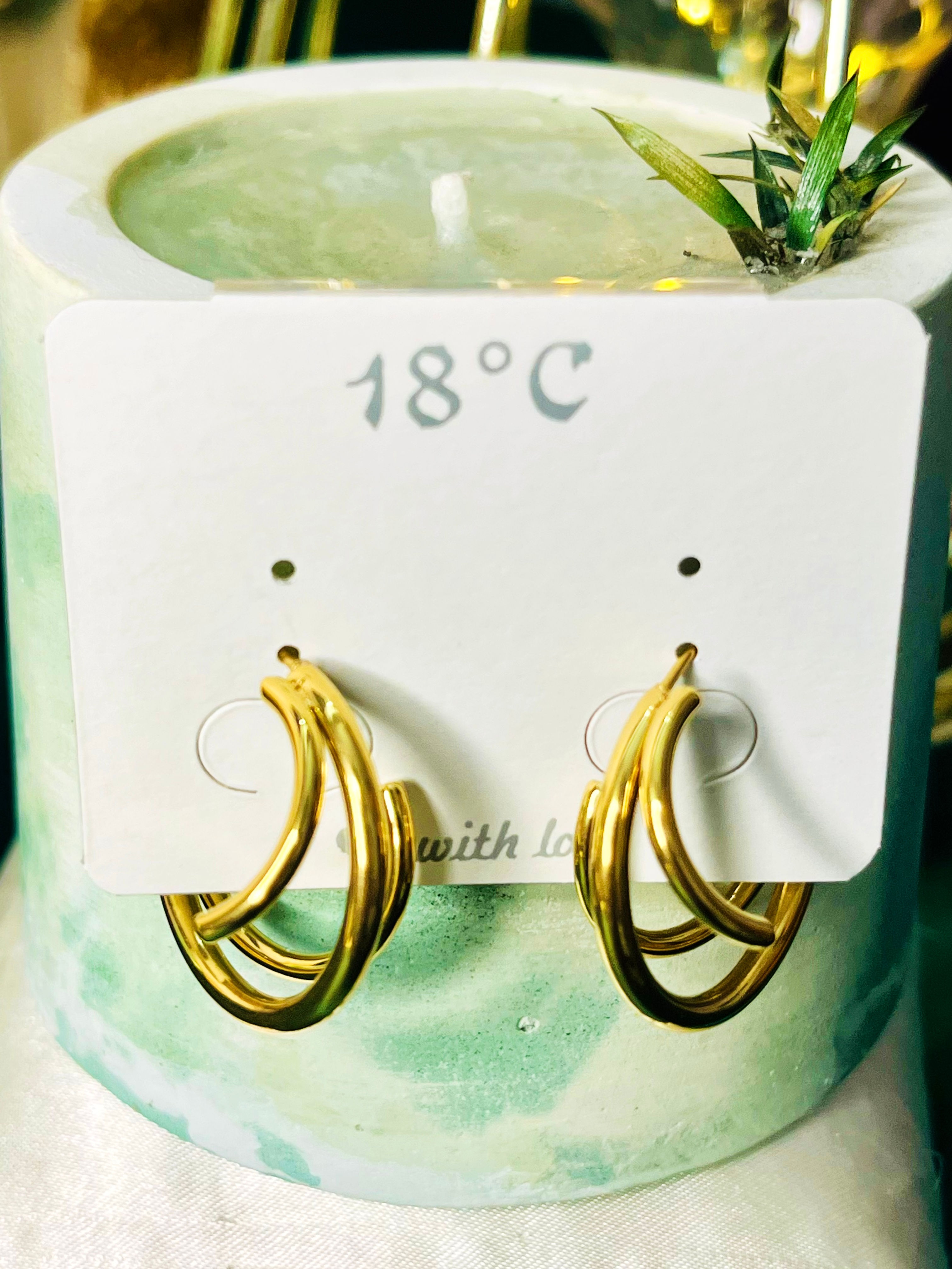 Quirky Three Ring Confused Hoops