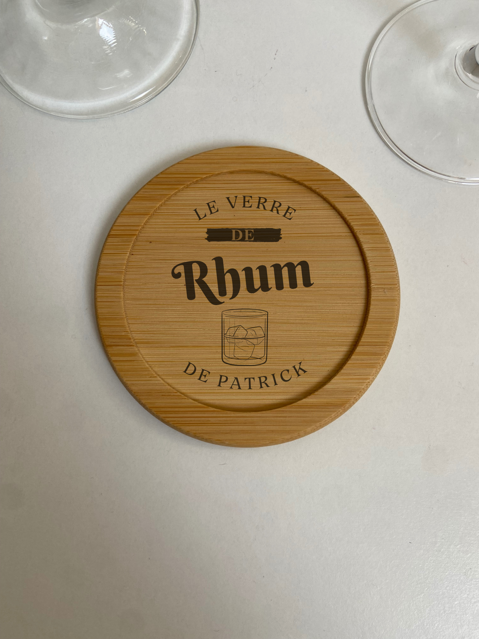 🍹 Dessous de verre – “Le verre de Rhum de …” (personnalisable)
