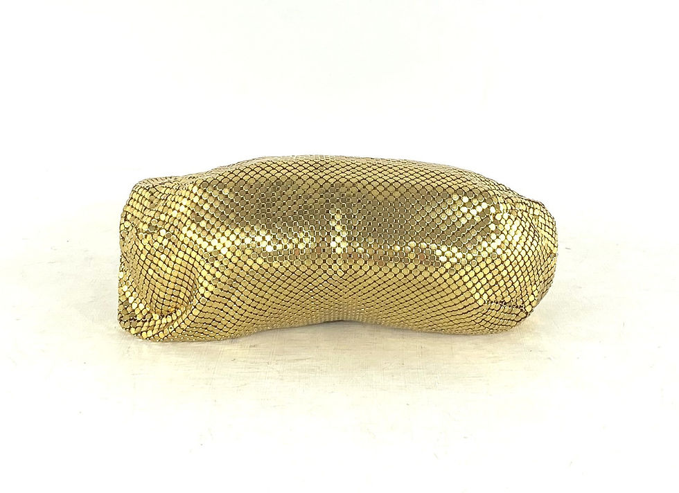 Thumbnail: 1930s Whiting and Davis Gold Mesh Evening Bag – Vintage Deco Purse
