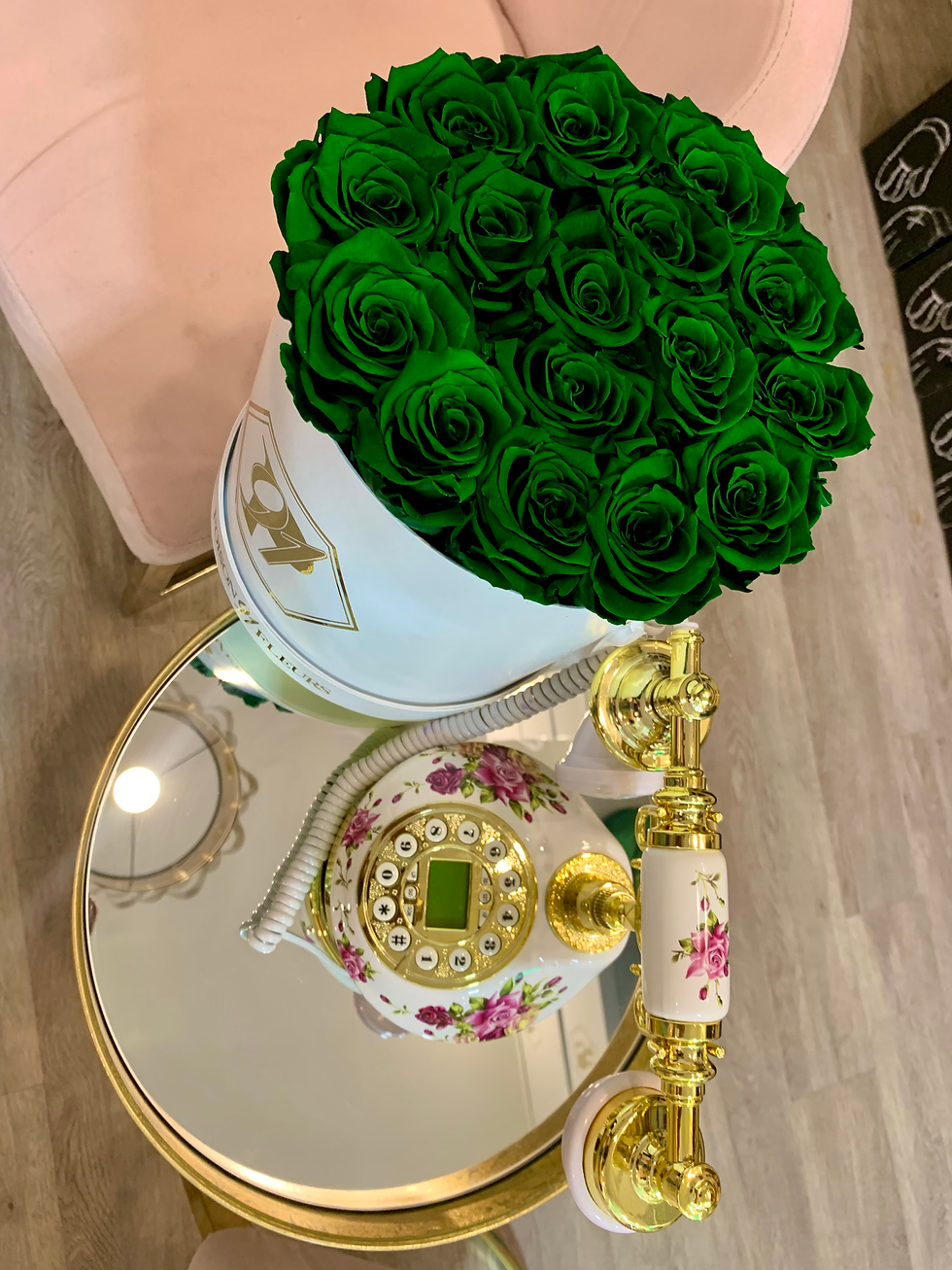 Thumbnail: Rose Box (Round)-Medium