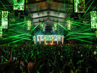 Verknipt sets guinness world record for largest laser show