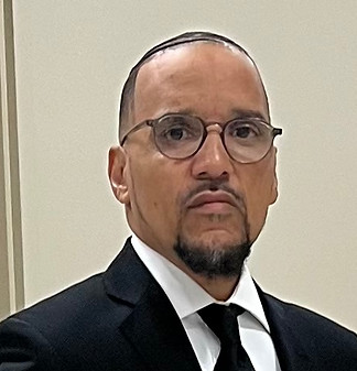 FS bio pic.jpg