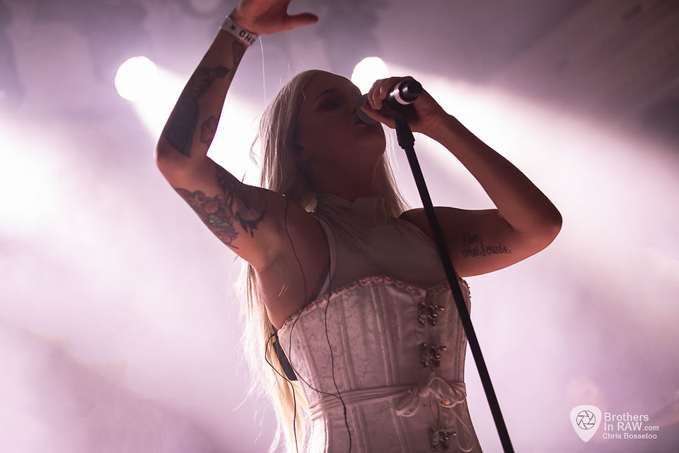 Praga Khan-Lords of Acid-4