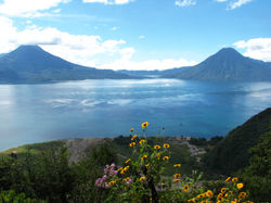 110606Atitlan01ja.jpg