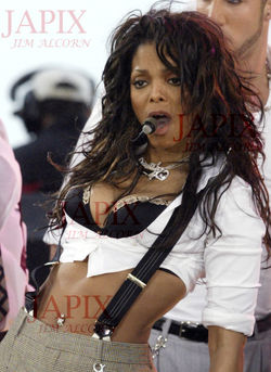 ja033104JanetJackson_wm_04