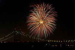 070104Fireworks4JA_wm