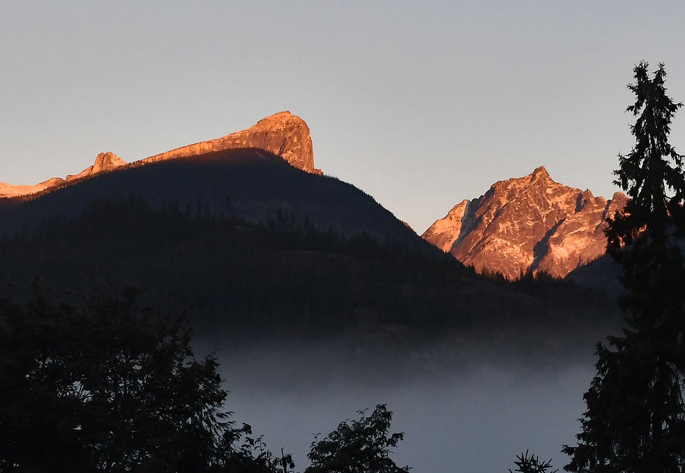 Sunrise on the Valhallas: left to right - Wolf's Ears, Mt. Dag, Mt. Gladsheim