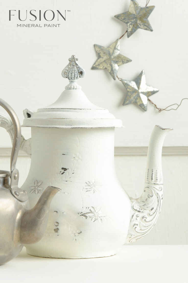 Miniaturbild: Fusion Mineral Paint weiß matt, Möbellack weiß, Möbelfarbe warmweiß, weißer Lack