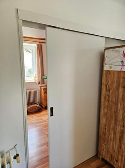 Schiebetüre streichen